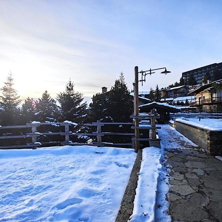 Hostdomus - Imperial Chalet Villa Colle Colle Sestriere Екстериор снимка