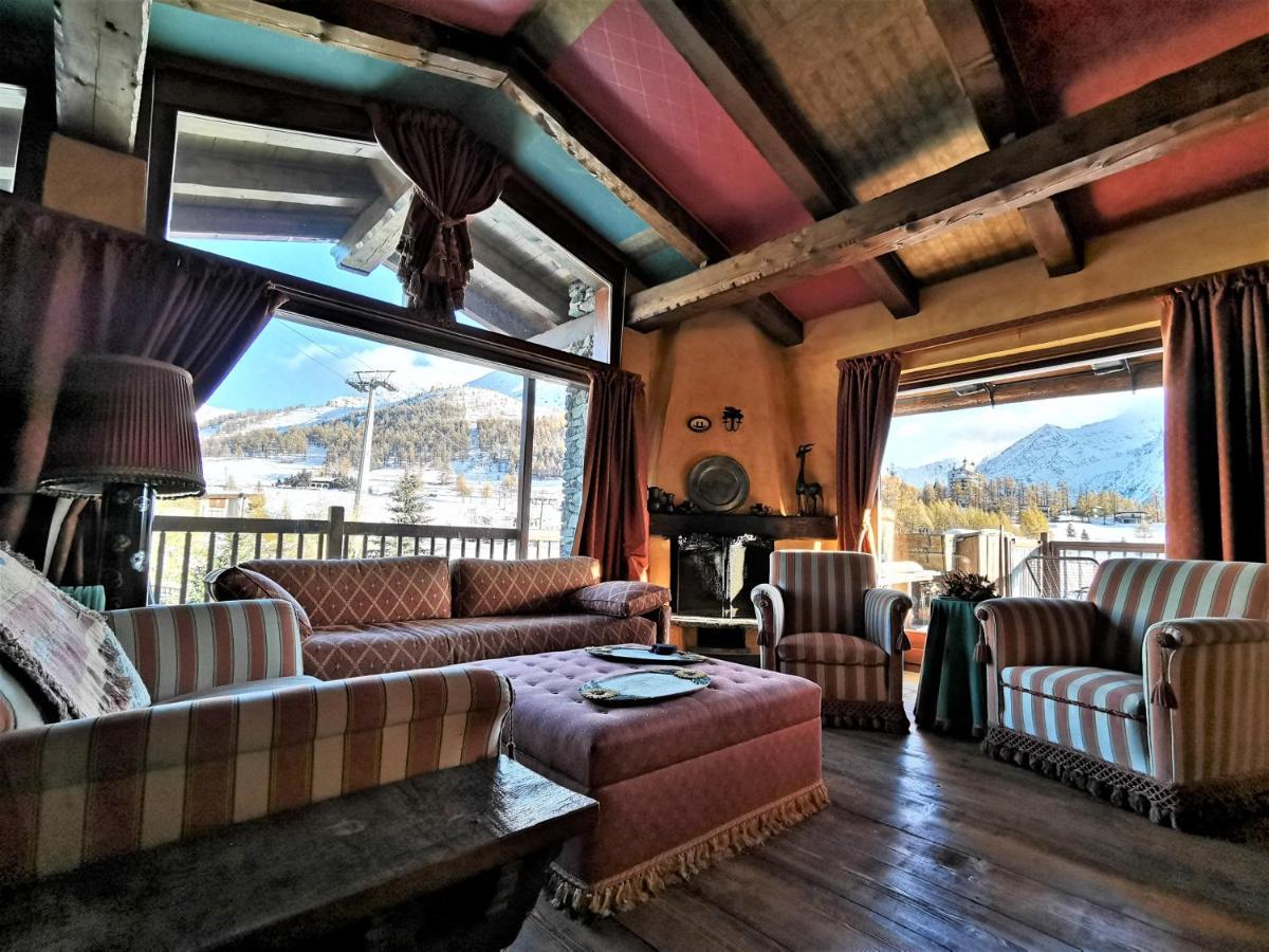 Hostdomus - Imperial Chalet Villa Colle Colle Sestriere Екстериор снимка