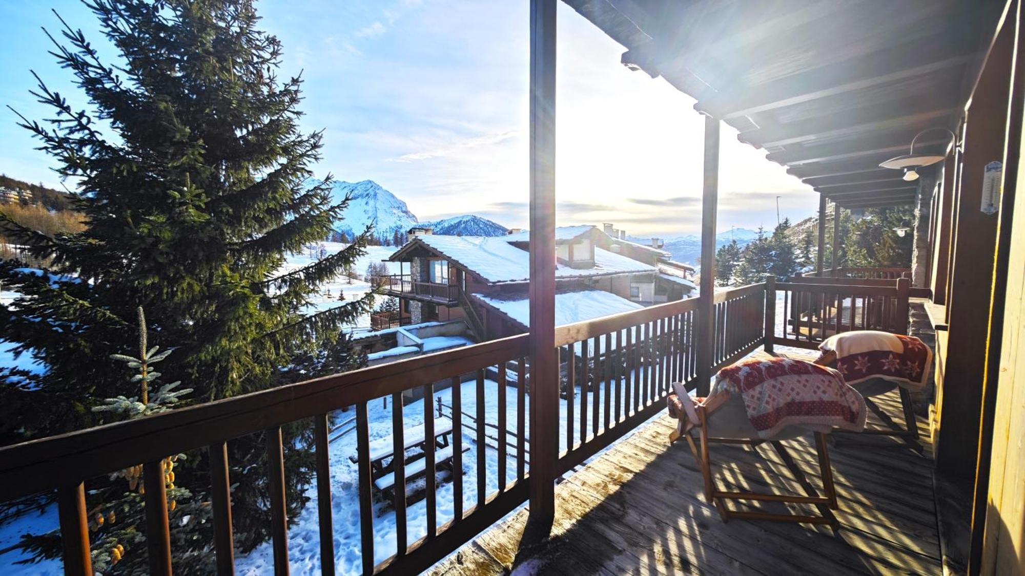 Hostdomus - Imperial Chalet Villa Colle Colle Sestriere Екстериор снимка